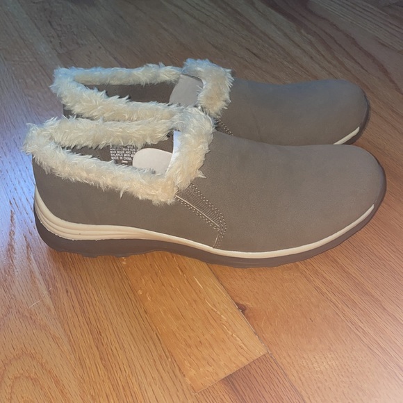 BareTraps | Shoes | Baretraps Tr Yesabel Mushroom Shoes 9m In Womens |  Poshmark